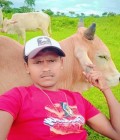 Встретьте Мужчинa : Ajay, 33 лет до Индия  Siliguri 